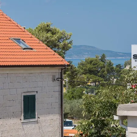 Apartament East Side Deluxe